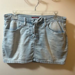 GUESS denim jean mini skirt - M